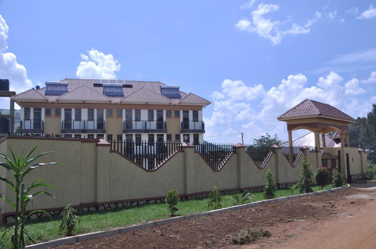 Golden View Hotel Ibanda Exteriör bild