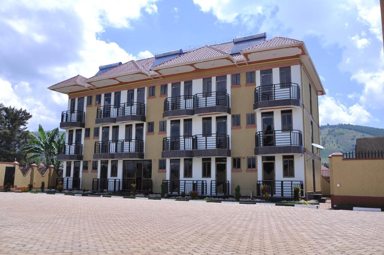 Golden View Hotel Ibanda Exteriör bild