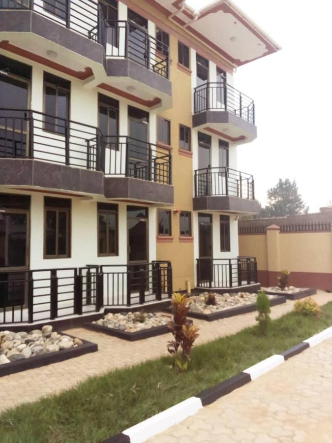 Golden View Hotel Ibanda Exteriör bild